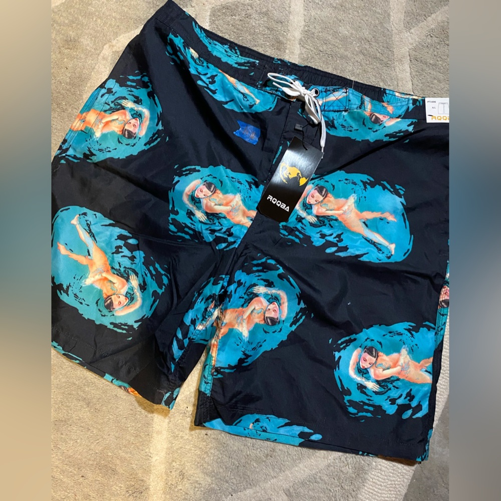 RQQBA Men’s Trunks Size XL